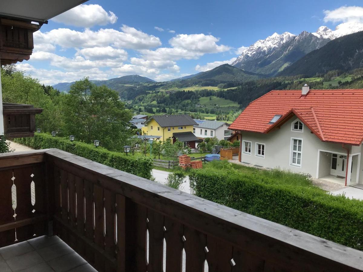 Appartement Platzhirsch à Haus im Ennstal Extérieur photo